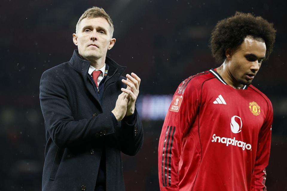 BB Sports-84岁爵爷震怒！赛季刚过半曼联便四大皆空 44年新耻：2杯赛1轮游